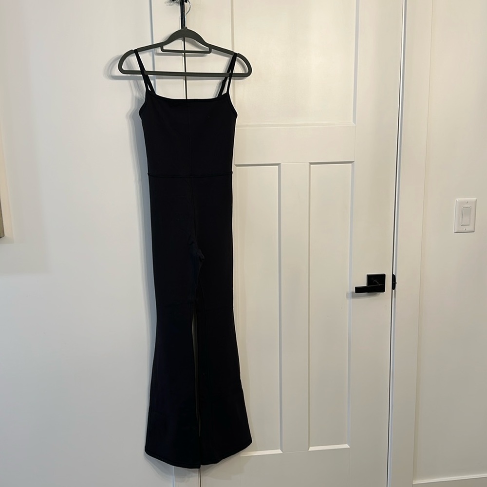 Aritzia Wilfred Free Divinity Flare jumpsuit size small